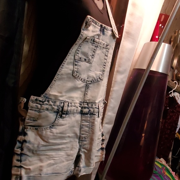 NWOT Acid Washed Coverall Shorts Overalls - Picture 2 of 6